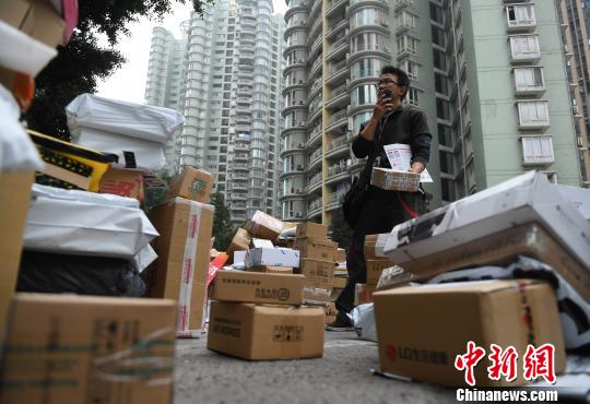 昆明中消协：近半快递网点存野蛮装卸、暴力分拣等问题